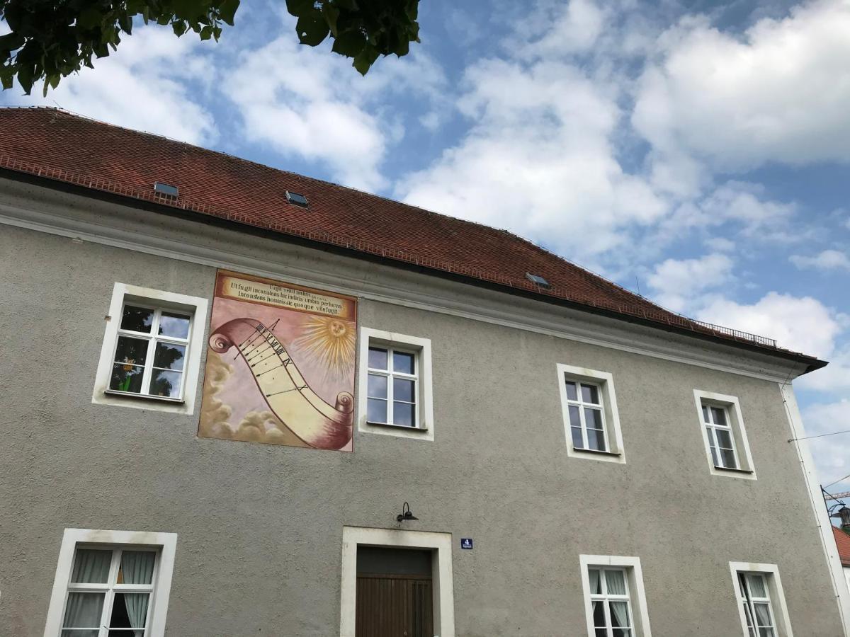 65Qm Wohnung Klosterblick Im Historischen Pfarrhaus Pielenhofen 외부 사진